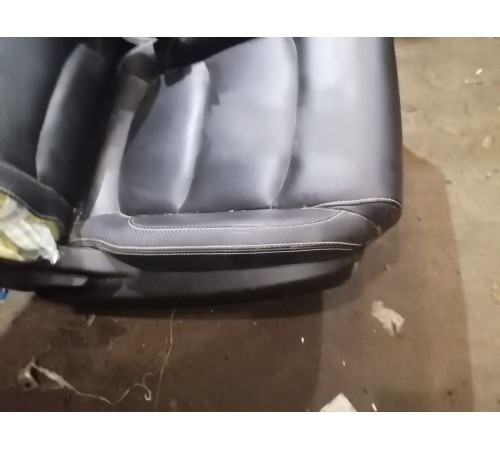 Сиденье переднее правое