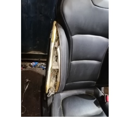 Сиденье переднее правое