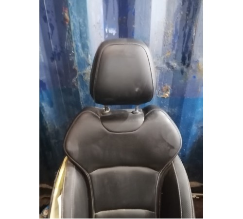 Сиденье переднее правое