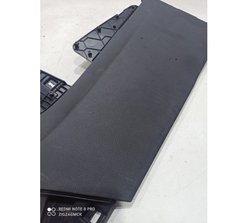 Накладка центральной консоли левая