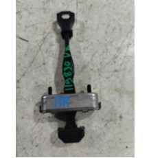 Ограничитель двери передний правый