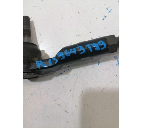 Рулевая тяга с наконечником правая