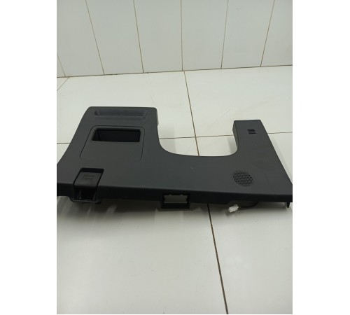 Накладка торпедо левая нижняя