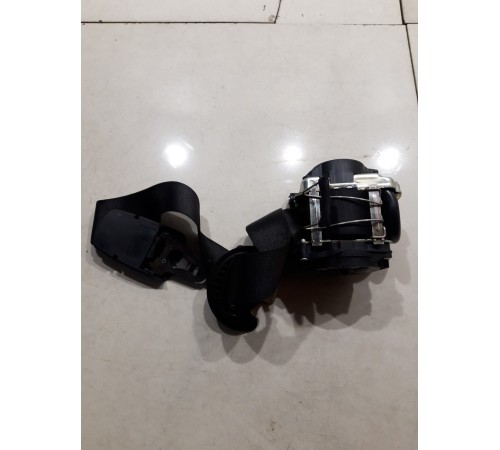 Ремень безопасности (передний левый)