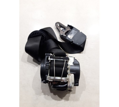 Ремень безопасности (передний левый)