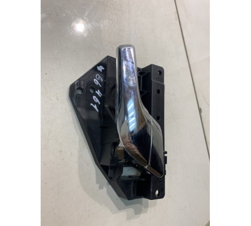 Ручка двери (задняя, правая, внутренняя)