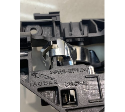 Ручка двери (задняя, правая, внутренняя)