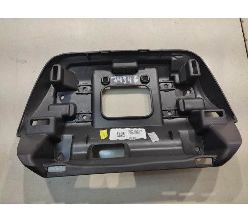 крепление магнитолы/дисплея информацоинного