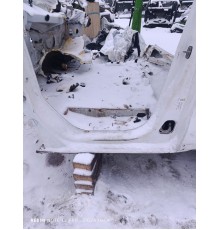 Порог передний левый