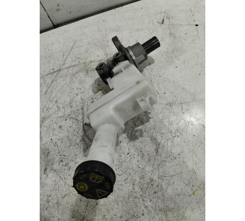 Главный тормозной цилиндр (в сборе)