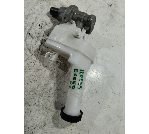 Главный тормозной цилиндр (в сборе)