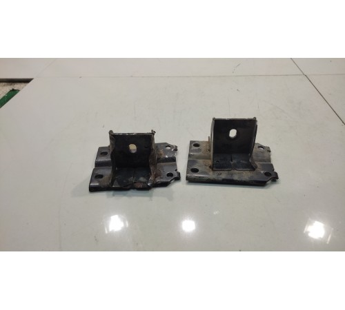 Кронштейны радиатора