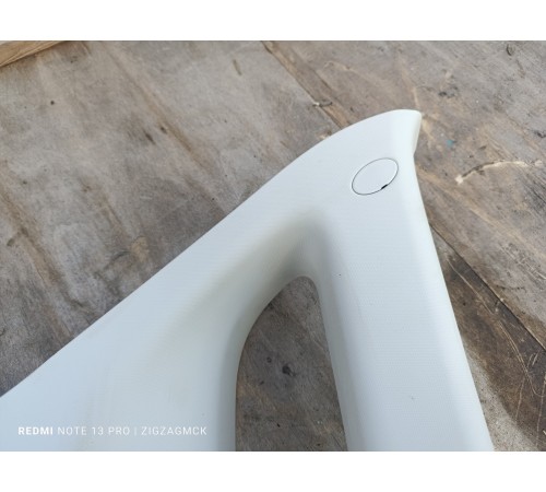 Обшивка багажника левая верхняя