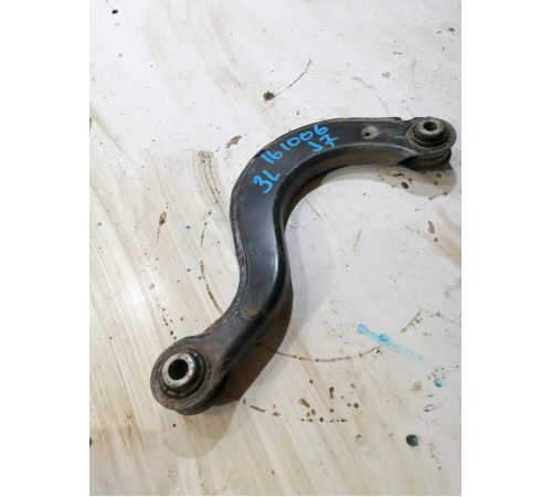 Рычаг подвески задний левый верхний