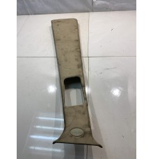 Обшивка центральной стойки (левая)