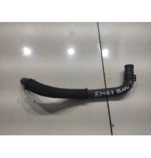 Патрубок системы охлаждения