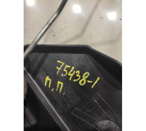 Замок двери (передний, правый)