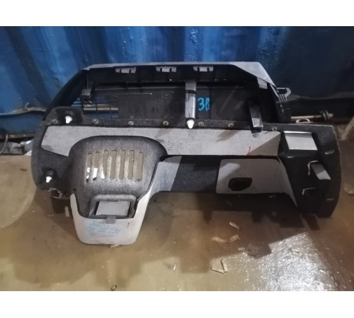 Обшивка багажника задняя правая