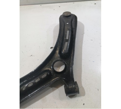 Рычаг подвески передний левый