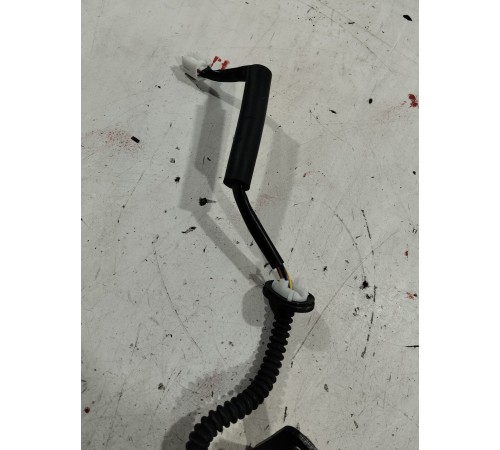 Амортизатор крышки багажника(левый)