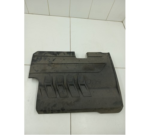 Накладка двигателя декоративная