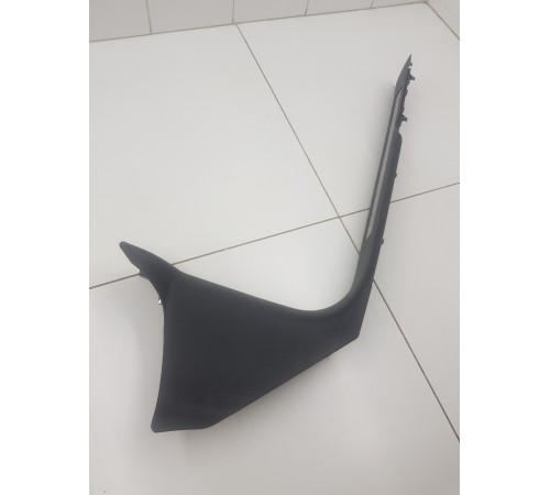 Накладка порога передняя правая с подсветкой