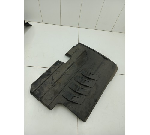 Накладка двигателя декоративная