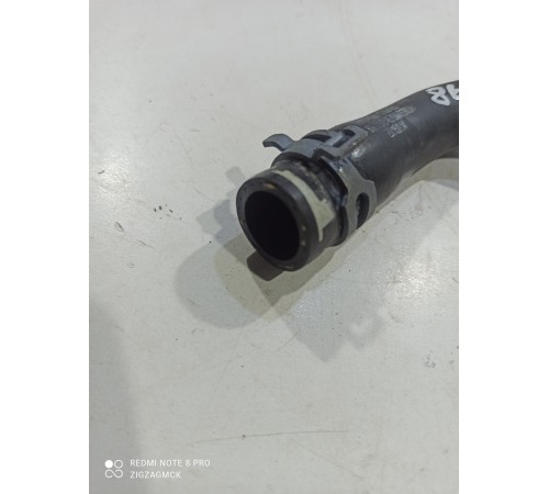 Патрубок системы охлаждения