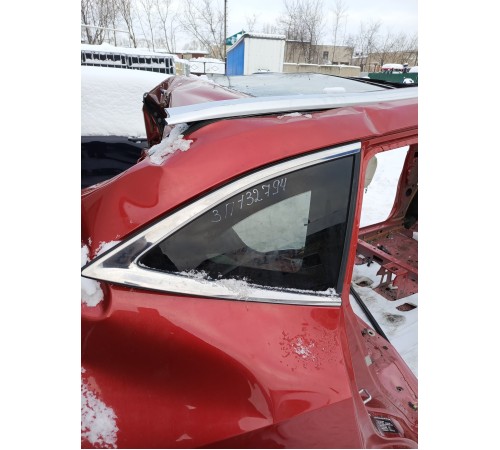 Стекло глухое правое