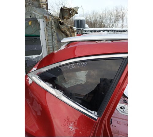 Стекло глухое правое