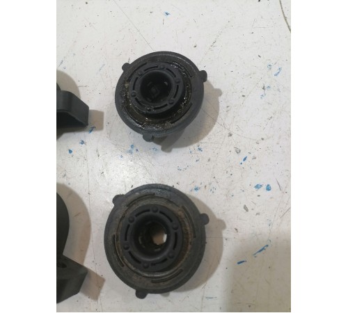 Кронштейн крепления радиатора