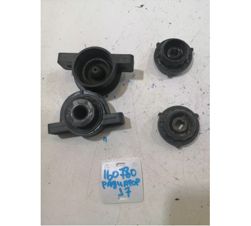 Кронштейн крепления радиатора