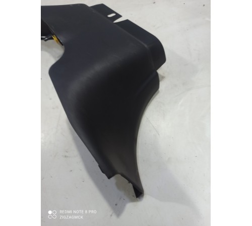 Обшивка центральной стойки правая