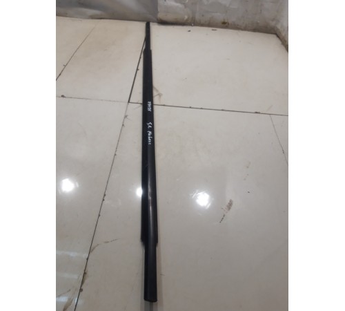 Уплотнитель стекла (задний, левый)