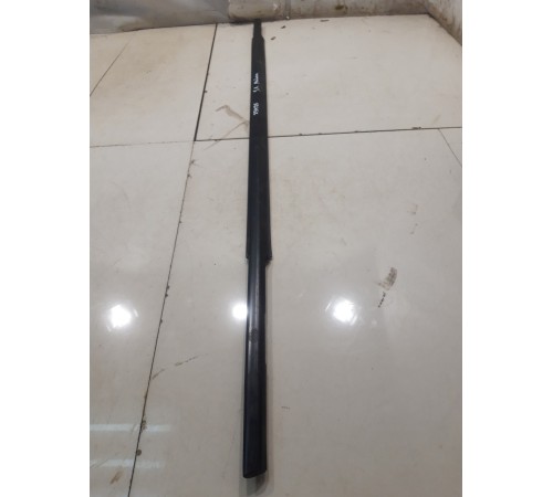 Уплотнитель стекла (задний, левый)