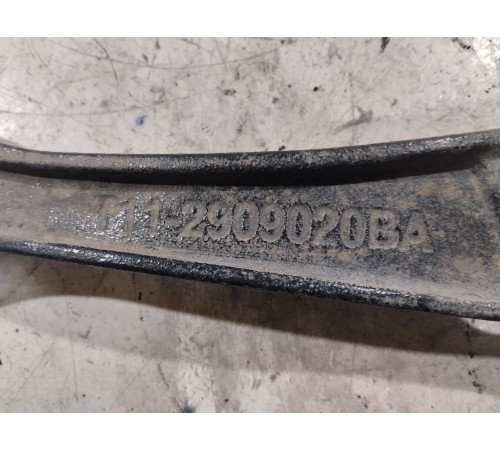 Рычаг передний правый