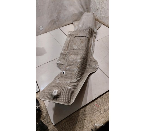 Теплоизоляционный экран глушителя