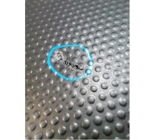 Пол багажника