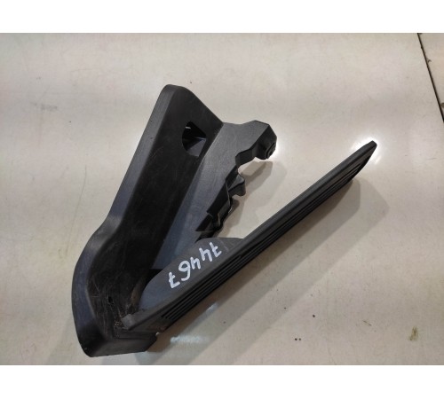 педаль газа