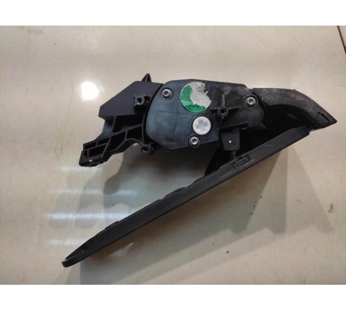 педаль газа