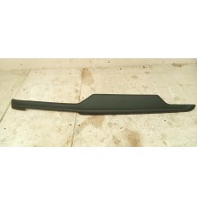 Накладка торпеды центральная