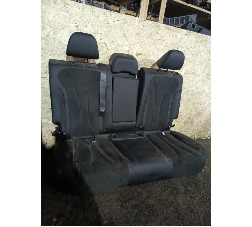 Задний ряд сидений