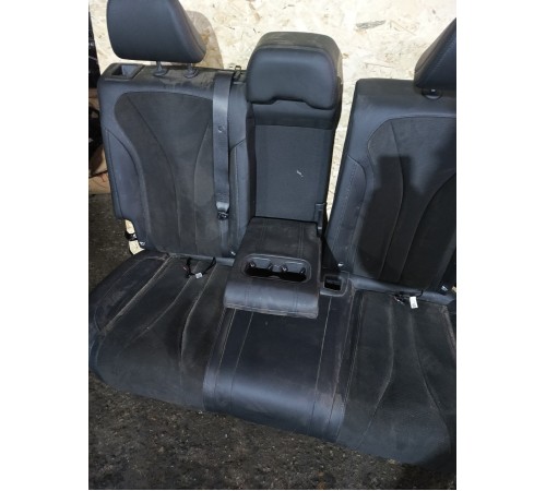 Задний ряд сидений