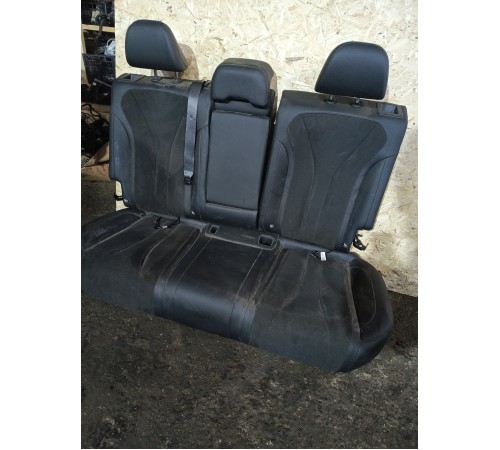 Задний ряд сидений
