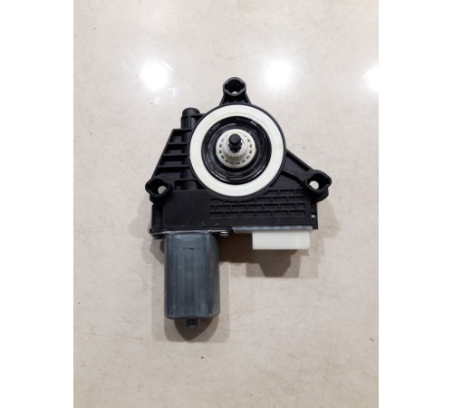 Моторчик стеклоподъемника (задний левый)