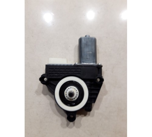 Моторчик стеклоподъемника (задний левый)