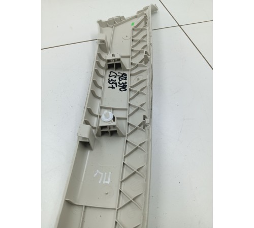 Обшивка стойки лобового стекла левая