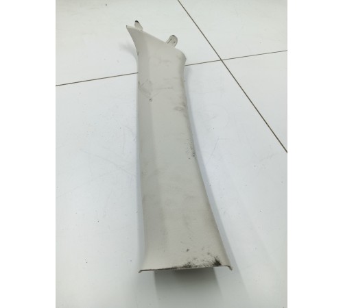 Обшивка стойки лобового стекла левая