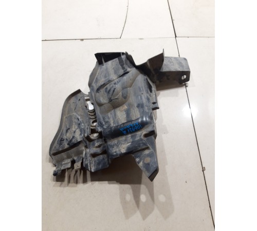 Пыльник двигателя правый