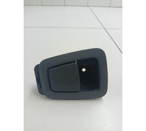 Ручка открывания капота